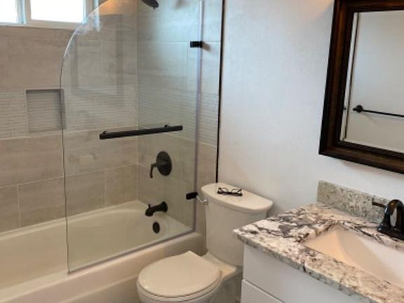3rd image of 507 Grinnell Ave SW #2