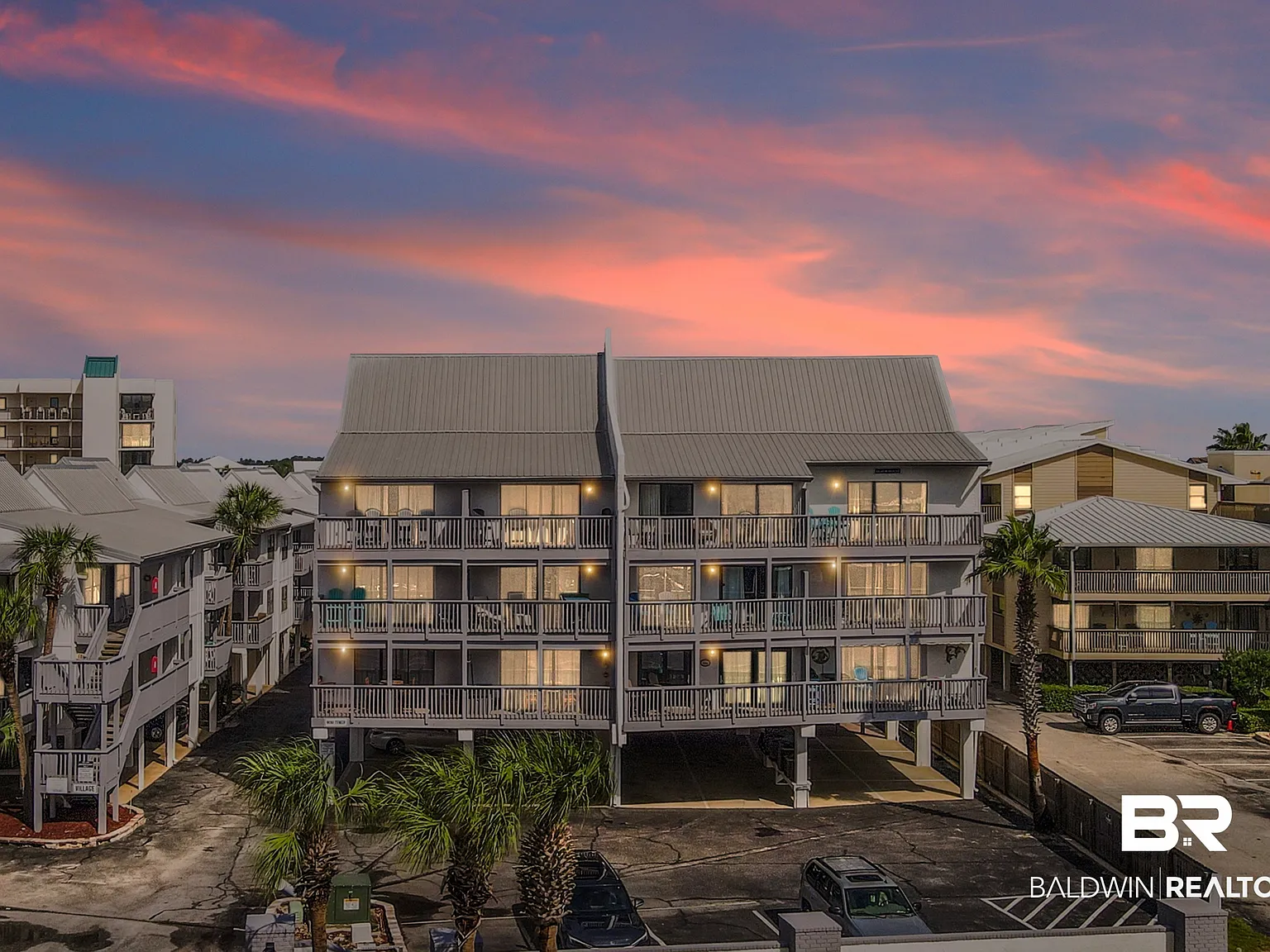 1 bed, 1.0 bath, 704 sqft, $2,690 — Photo 1