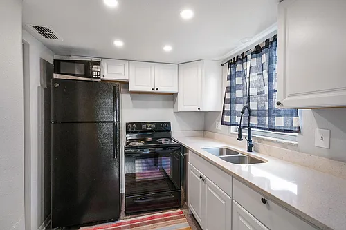 1283 Pierce St #4 Photo 1