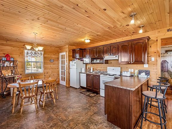 5th image of 43 Birch Ridge Road