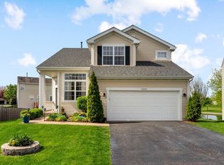 16030 Tahoe Ln, Crest Hill, IL 60403