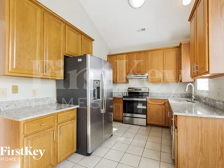 3105 Denhem Ct — Photo 6