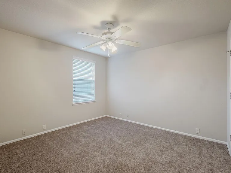 26915 Bluewater Way — Photo 14
