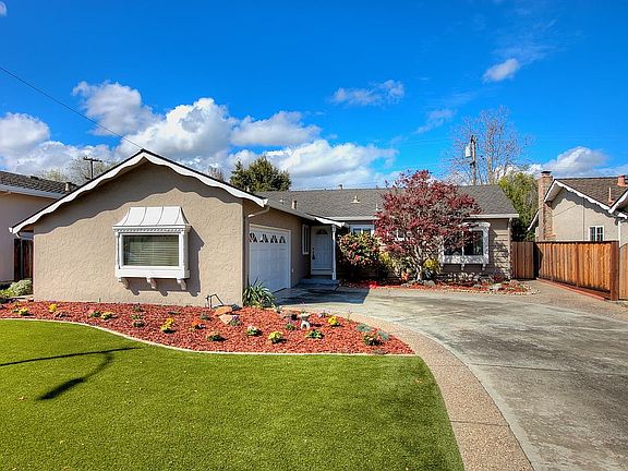 2nd image of 1427 Buckthorne Way
