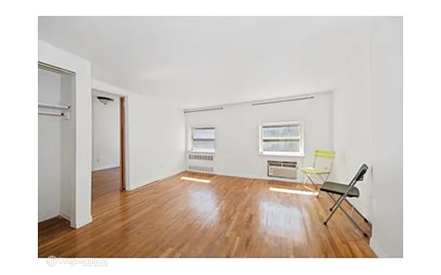 Rented by Douglas Elliman | media 10