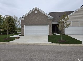 801 Plum Village Dr, Monroe, MI