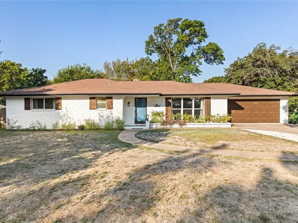 8725 Wren Dr, Woodway, TX 76712