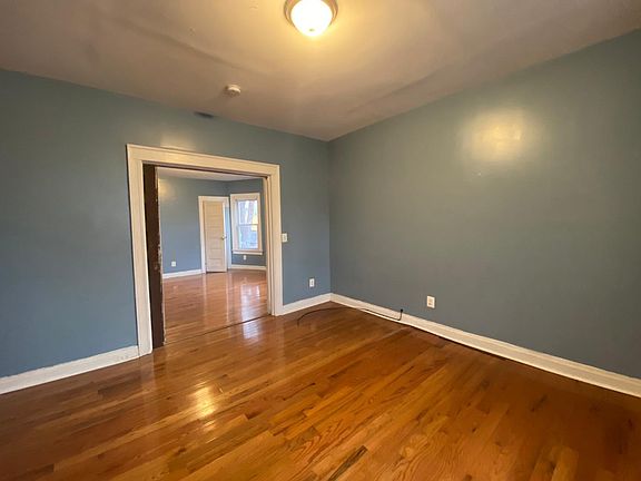 3rd image of 56 Shepard Ave #1AA