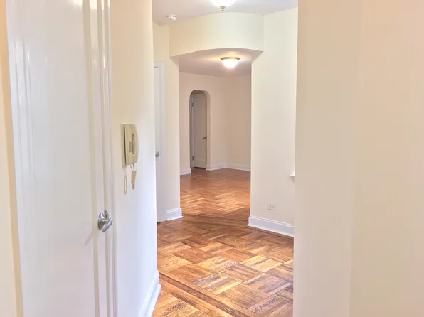 3111 Broadway image 3 of 5