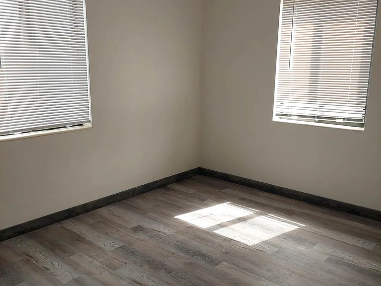 43 20th Ln SW — Photo 3