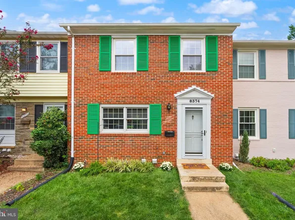8374 Glastonbury Ct, Annandale, VA 22003