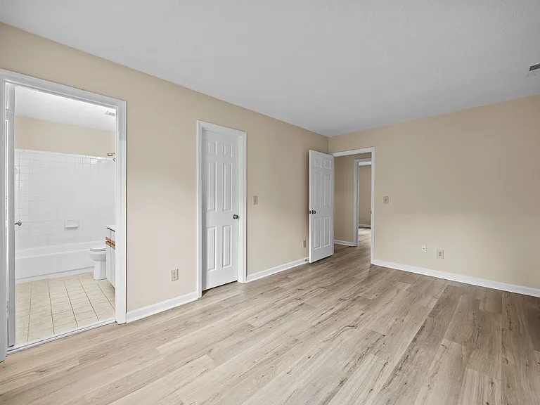3112 Coachmans Way — Photo 12