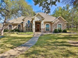 206 Claremont Dr, Belton, TX 76513