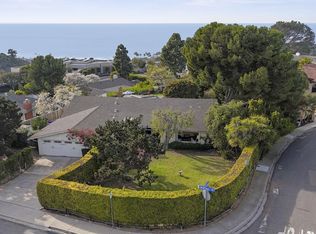 8640 Dunaway Dr, La Jolla, CA 92037