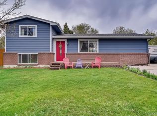 823 S Quail Way, Lakewood, CO 80226