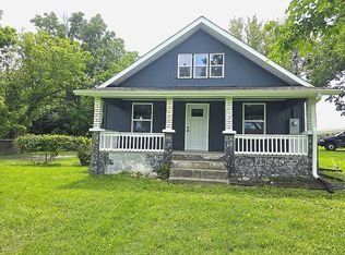 42779 State Highway 413, Crane, MO 65633
