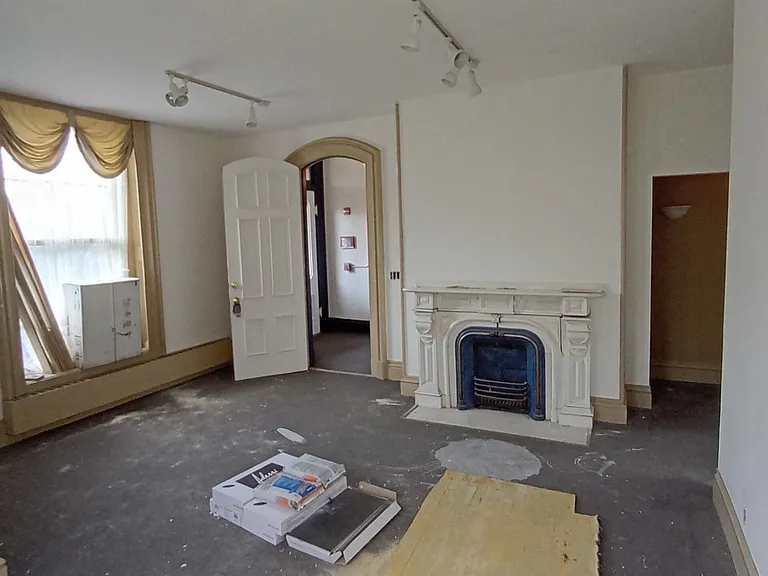 23 Washington St #B — Photo 2