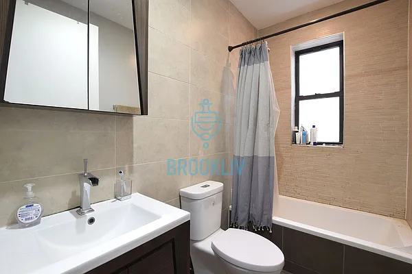 Rented by null | media 41