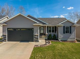 2021 Probst Ct SW, Cedar Rapids, IA 52404