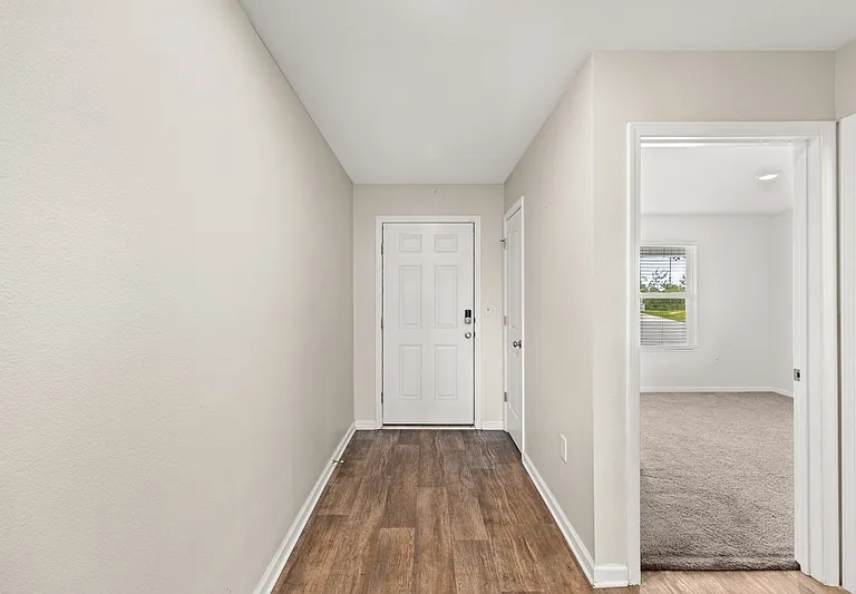 7292 Ellie B Dr — Photo 3