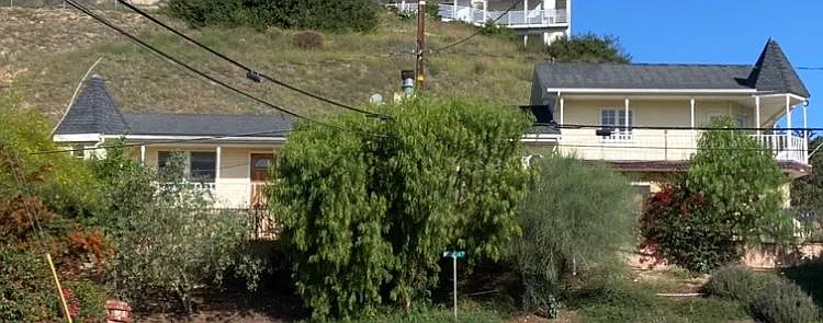 102 Santa Cruz Way — Photo 51