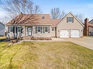 7797 Barnaby Ln, Mentor, OH 44060