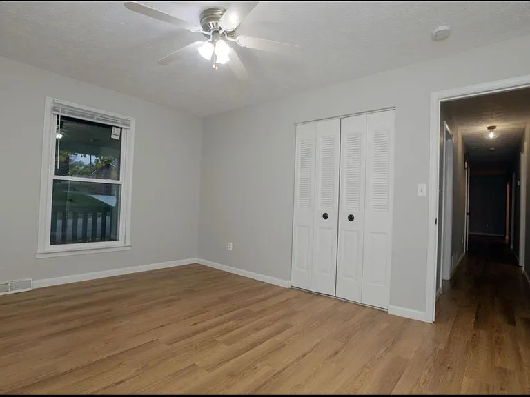 121 Eastern Hills Dr — Photo 17