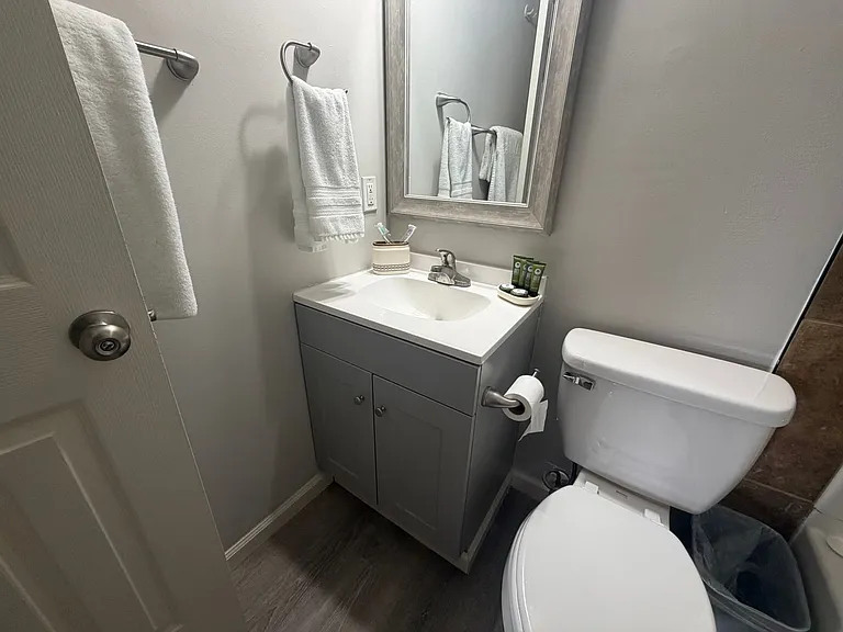 202 Wheaton Ct — Photo 15