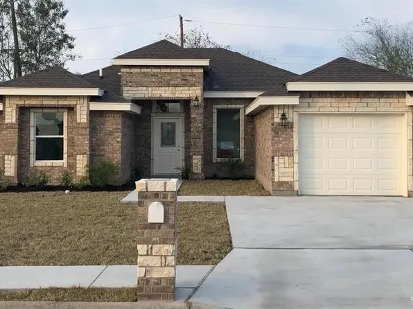 1419 W Combes Ave, Mission, TX 78573