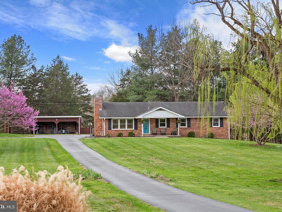 1st image of 549 Arrowhead Ln