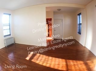 3537 32nd St #3R, Astoria, NY 11106