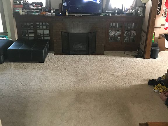 2nd image of 2739 La Salle Ave
