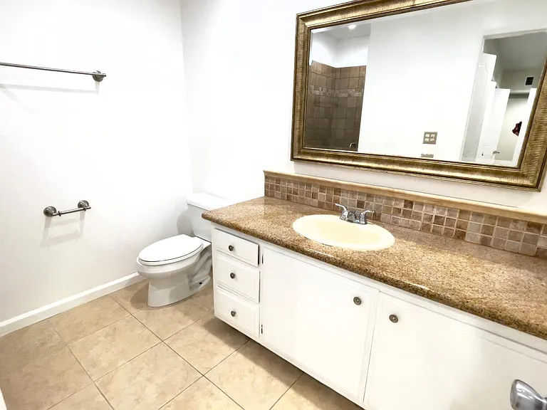 5215 Sepulveda Blvd — Photo 11