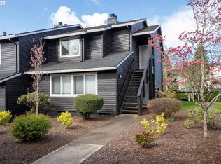 9455 SW 146th Ter APT D-8, Beaverton, OR 97007