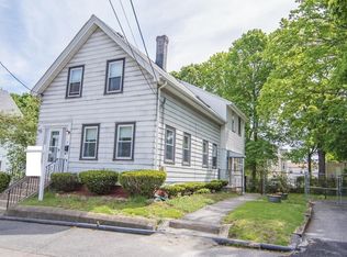 19 Wright St, Stoneham, MA 02180