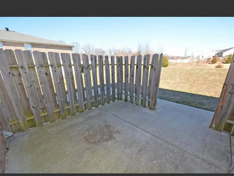 317 Lansinger Ln #A — Photo 9