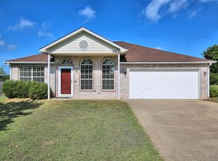 724 N Bixby St, Coweta, OK 74429