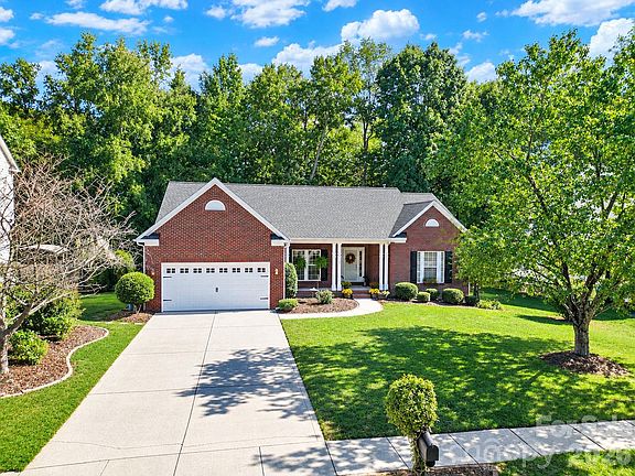 2nd image of 117 Doby Creek Ct
