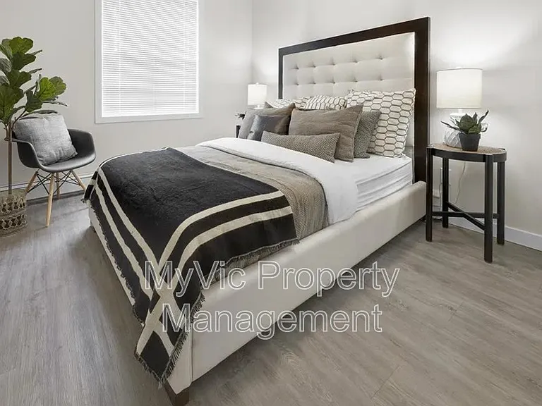 403 Belvedere Gate NW — Photo 11