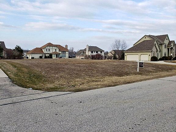 4th image of 11116 W Sanctuary Dr