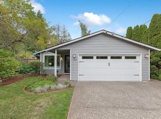 217 S Nebraska St, Portland, OR 97239