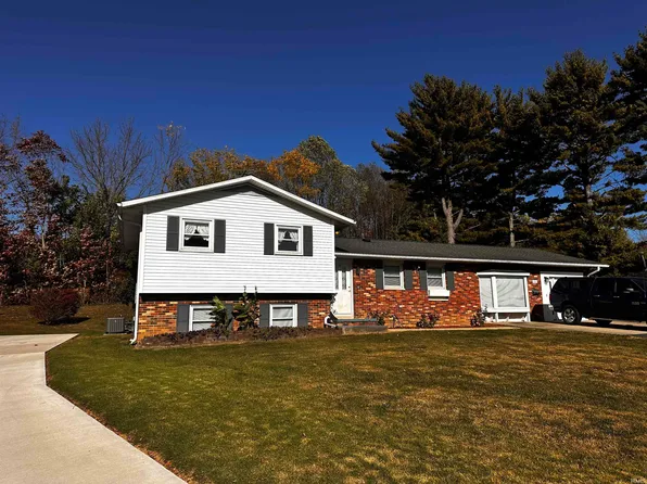 105 Jack Ct, Odon, IN 47562