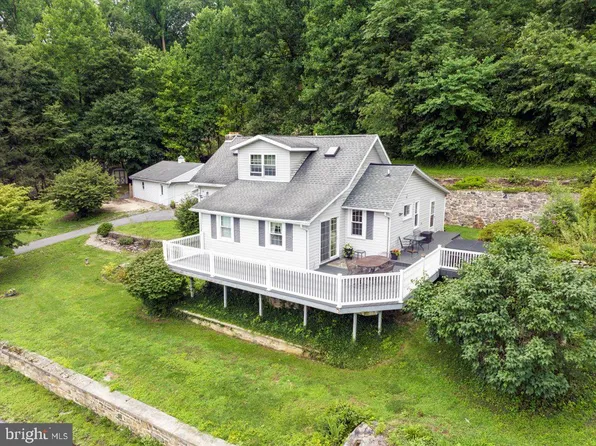 21 Bick Rd, Fleetwood, PA 19522