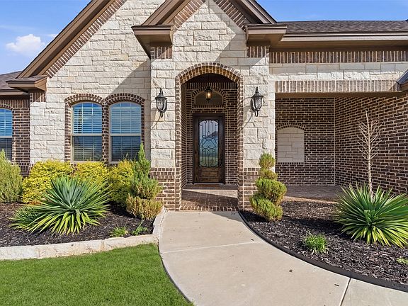 5th image of 429 Hartley Way