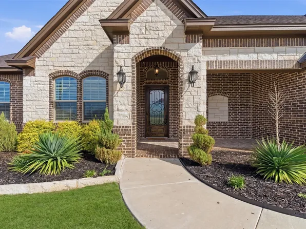 429 Hartley Way, Azle, TX 76020