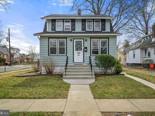 28 E Holly Ave, Oaklyn, NJ 08107