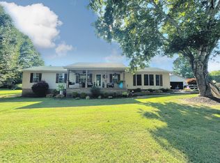308 Wyatt St S, Bruceton, TN 38317