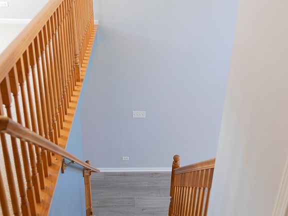 3rd image of 343 S Jewel Ct