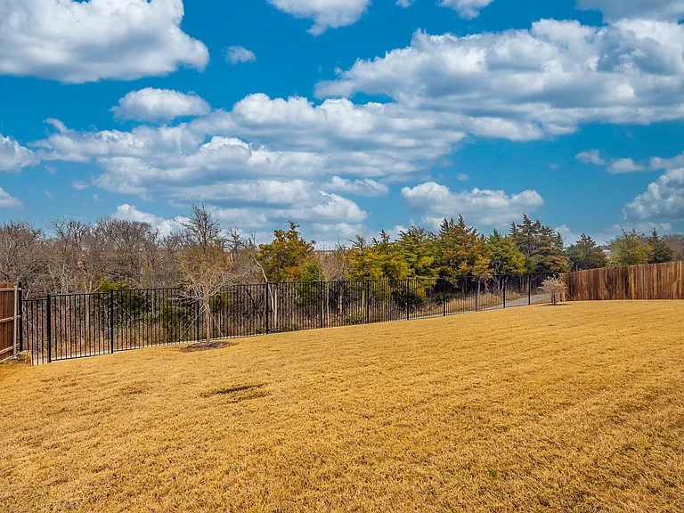 3216 Creek Meadow Dr — Photo 5