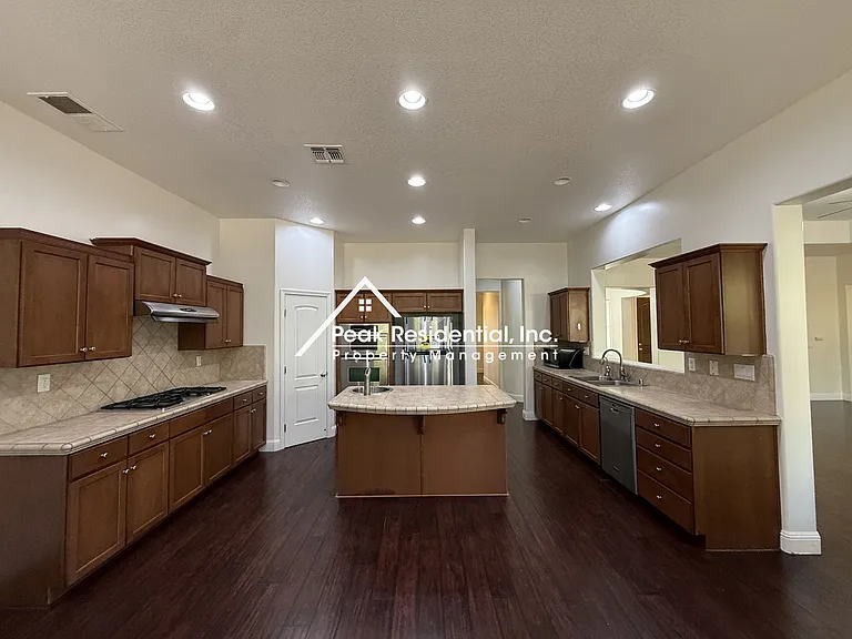 5404 Jilson Way — Photo 10